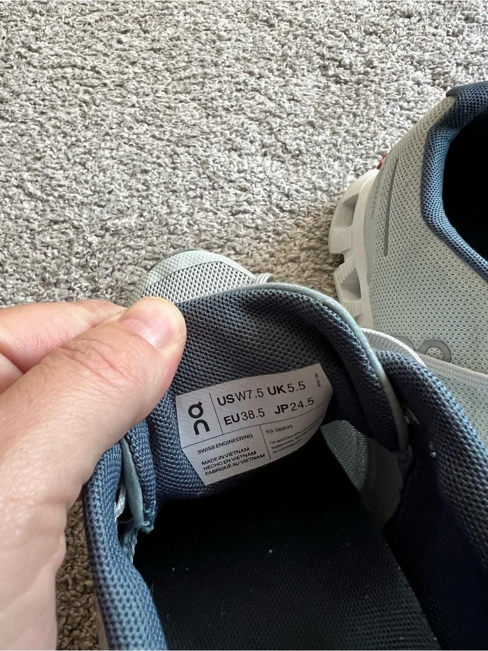 On Running Cloud 5 Surf Cobble Women’s 7.5 Athletic Sneakers Shoes 59.98895